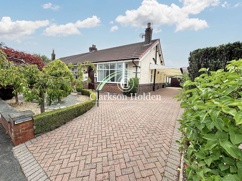 Property photo 1 of 34