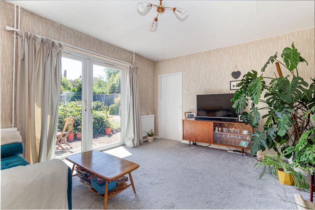 Property photo 3 of 20 Living-Room-2.Jpg