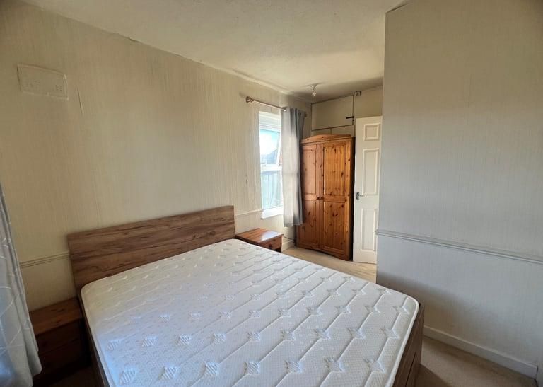 Property photo 2 of 8 Photo 2