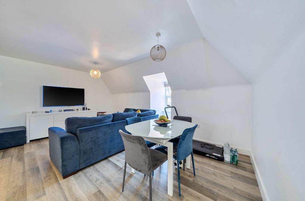 Property photo 2 of 20 1422079-17-69B95F...