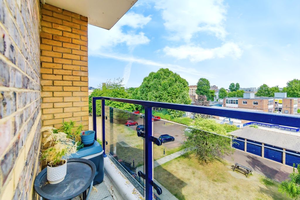 Property photo 3 of 16 Photography