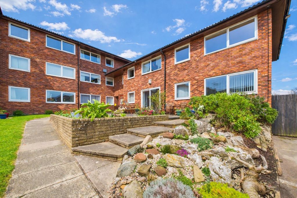 Property photo 1 of 23 E02B47F1-869B-47B2-Be5E-9B922Ea76746.Png