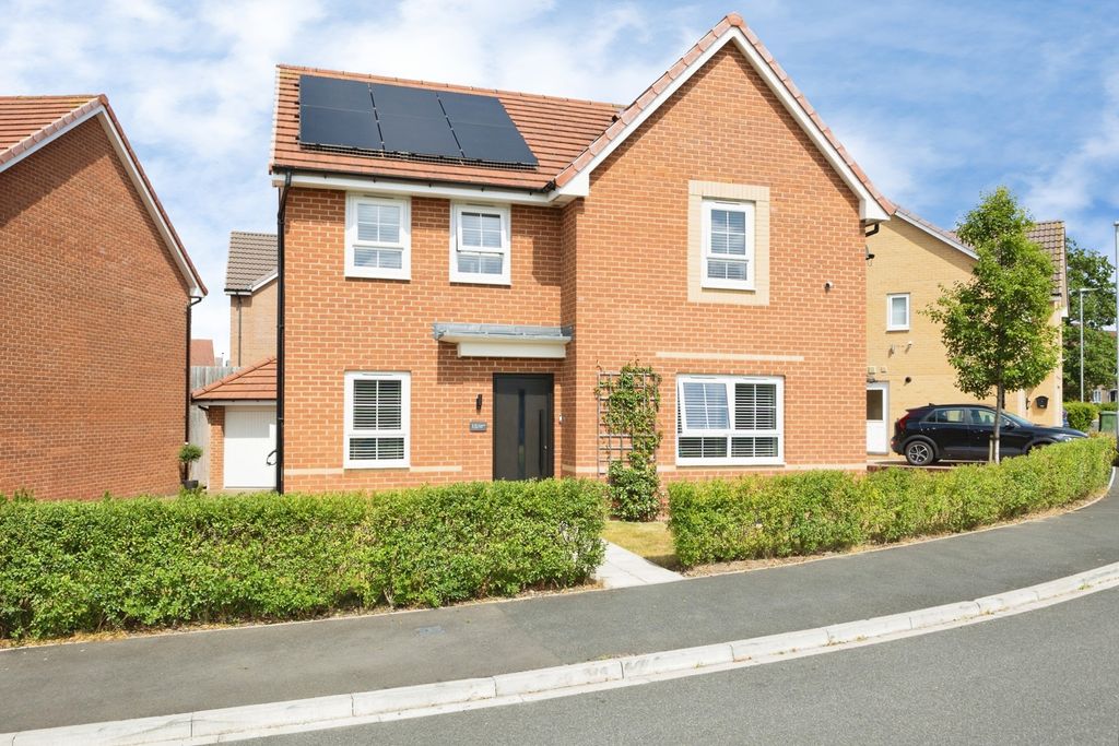 Property photo 1 of 19 Pbox-Img.Jpg