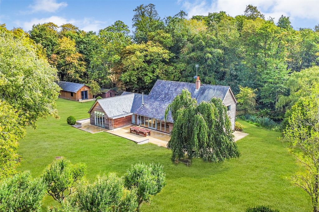 Property photo 1 of 28 Picture No. 40