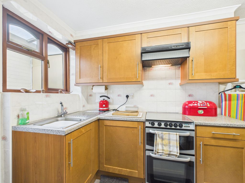 Property photo 3 of 13