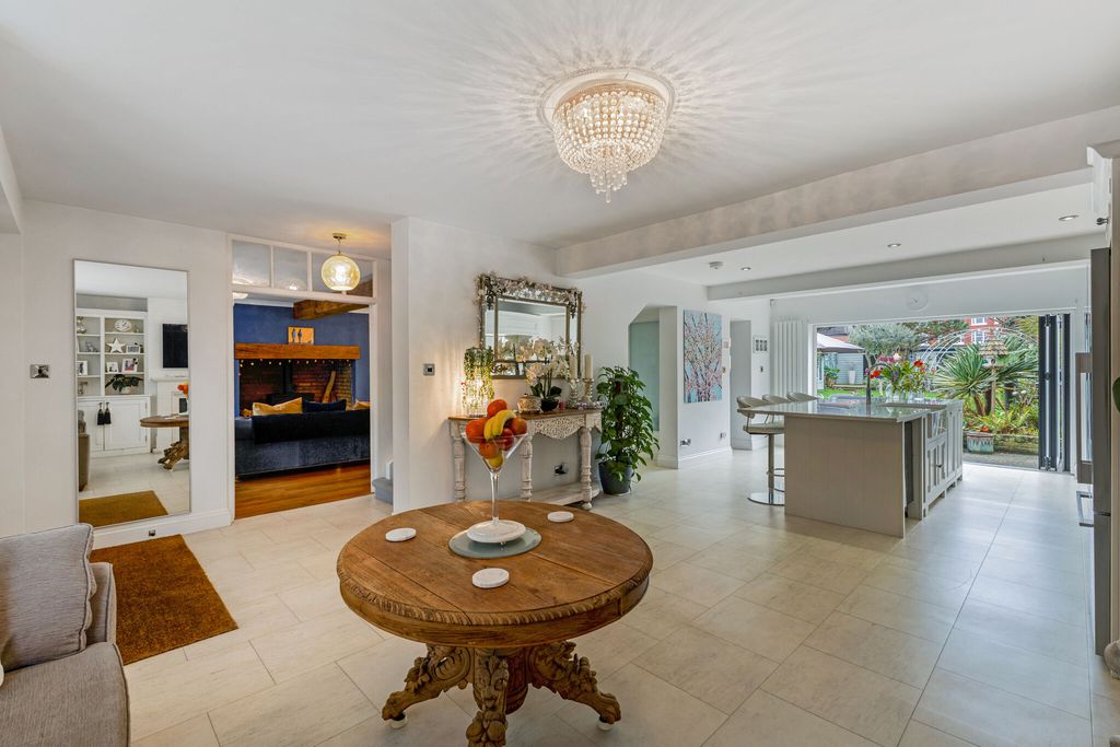 Additional image 15 of 4 bed detached house for salePrinces Crescent, Hove BN3