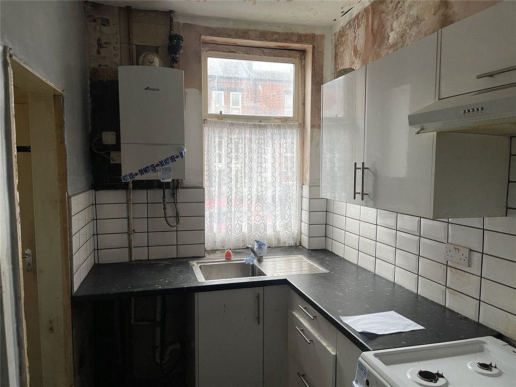 Property photo 2 of 3 Kitchen