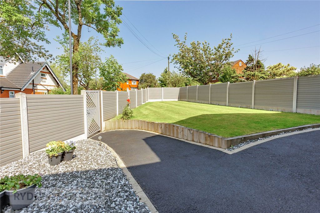 Property photo 2 of 35 External