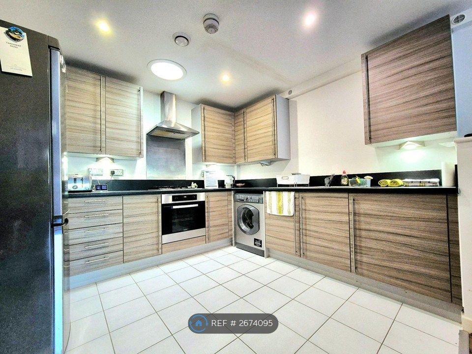 Property photo 2 of 16 Open Plan Kitchen