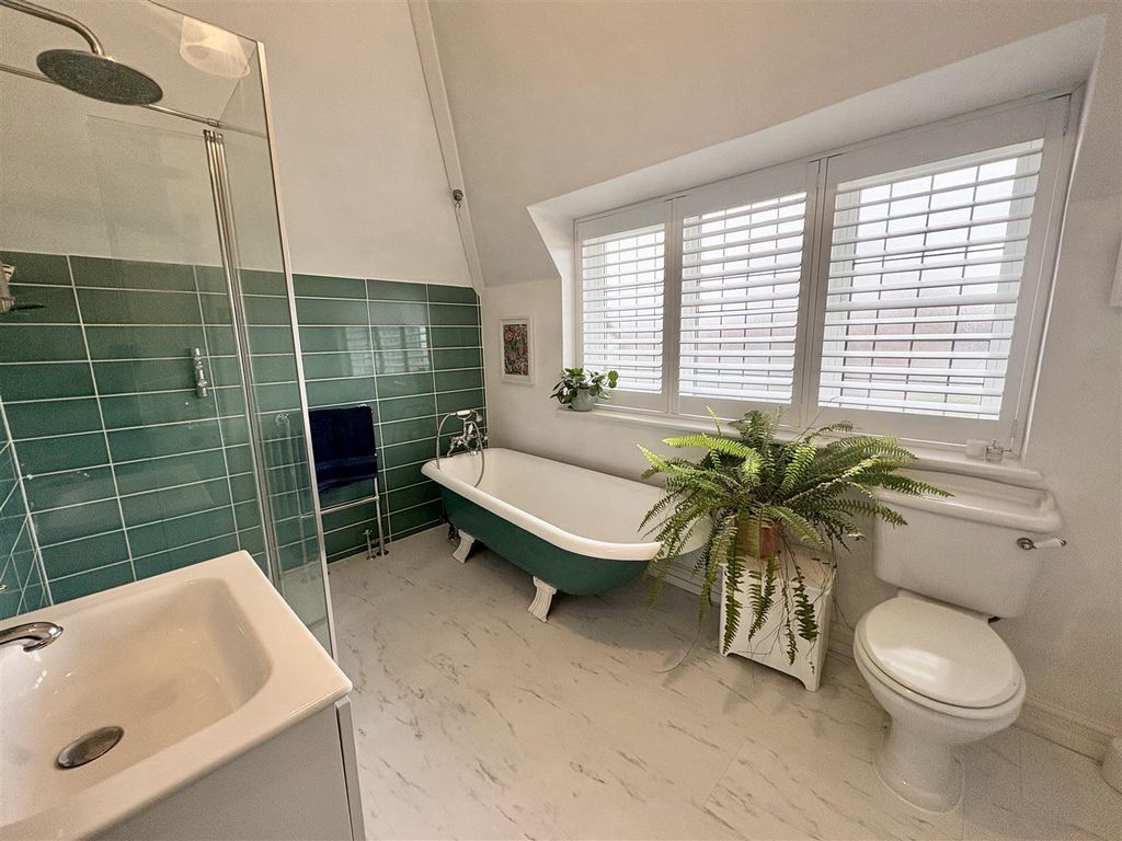 Property photo 3 of 13 Img_9509.Jpeg