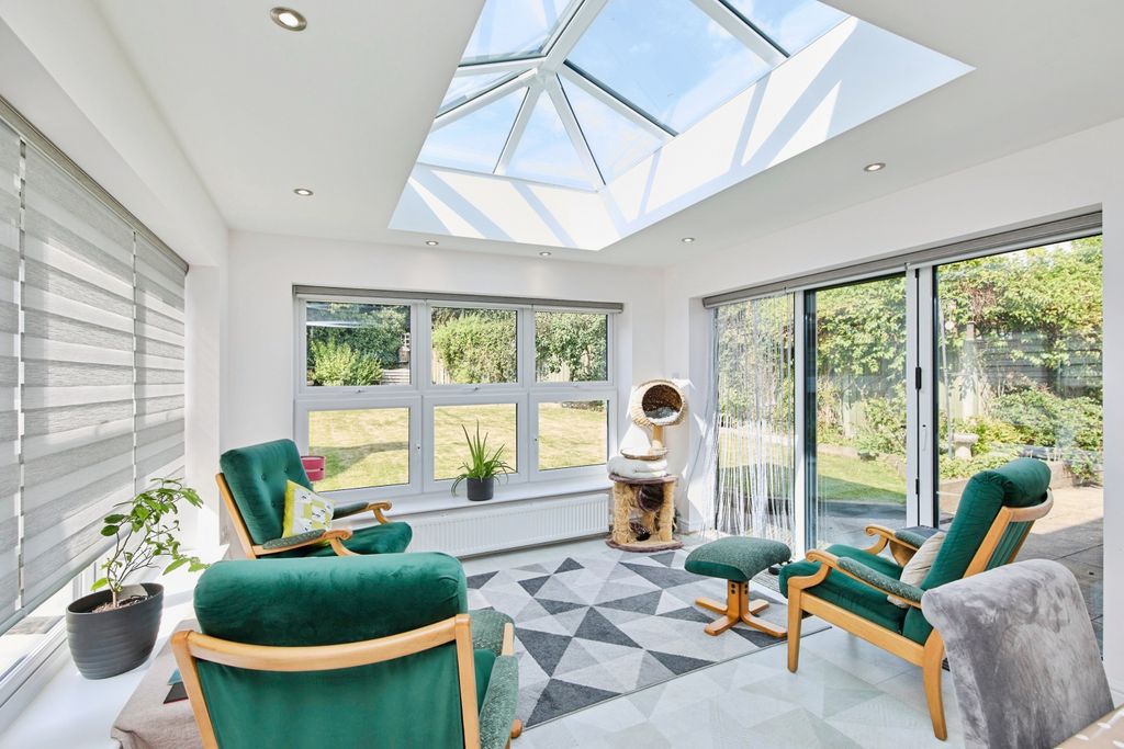 Property photo 3 of 21 Orangery