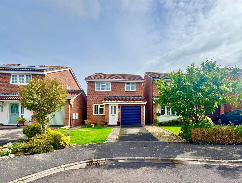 Property photo 1 of 15 Front 2.Jpg