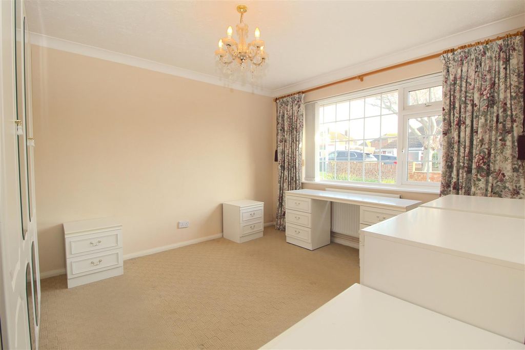 Property photo 2 of 10 Img_1012.Jpg