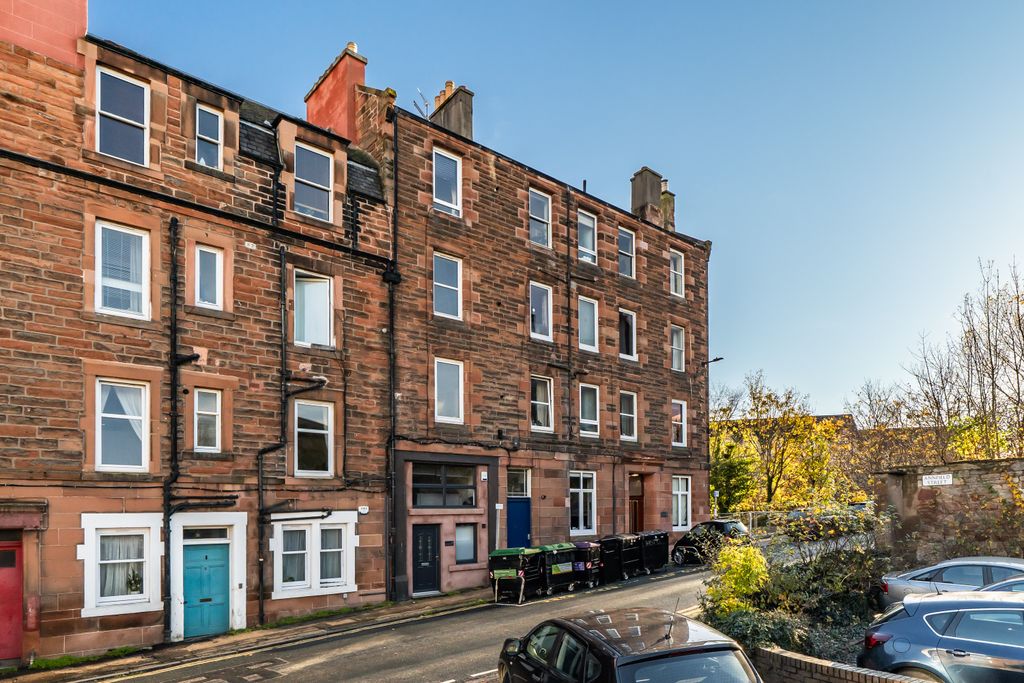 Property photo 1 of 19 Primary Property Image