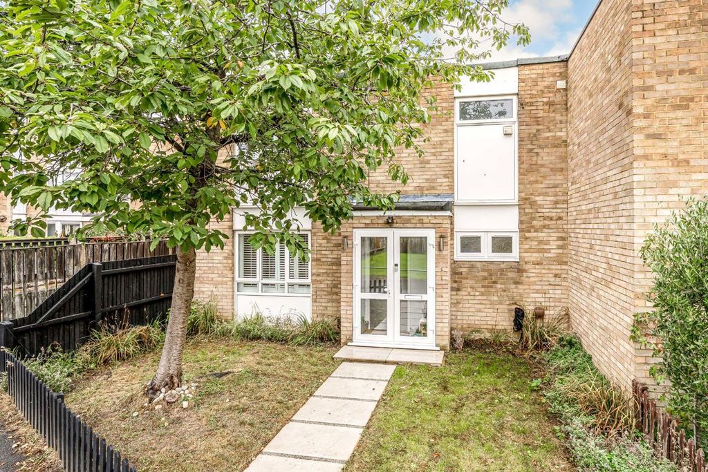 Property photo 1 of 7