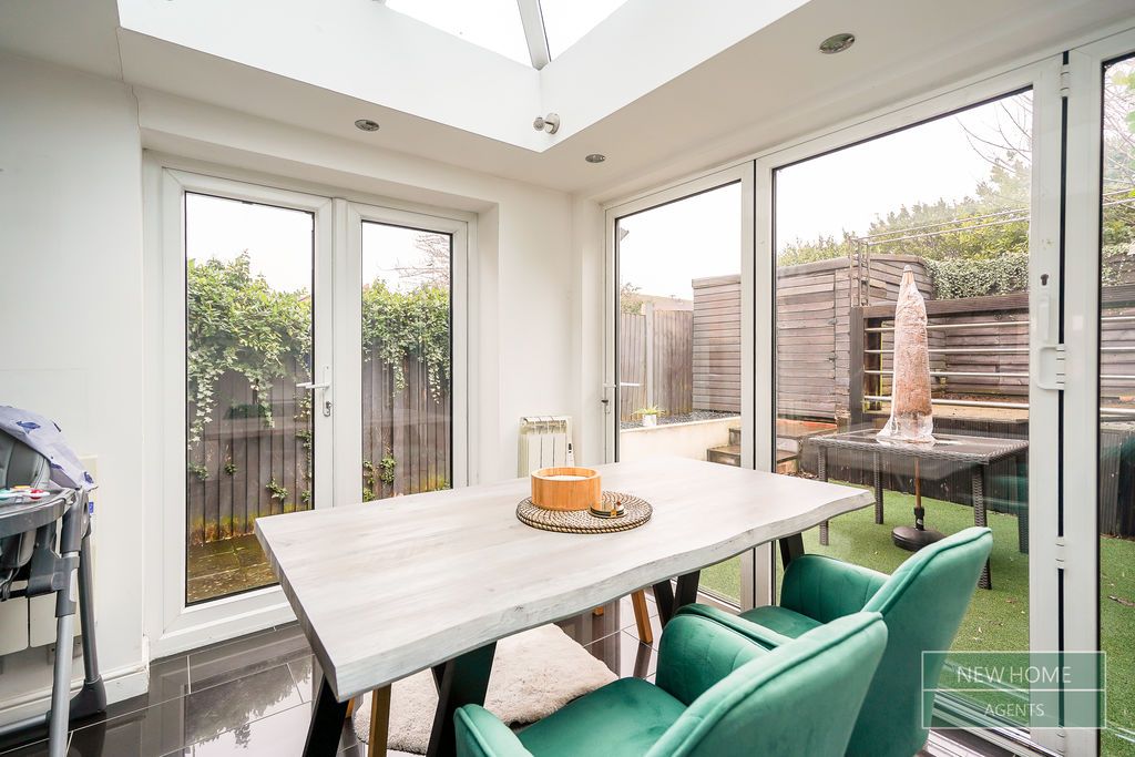 Property photo 3 of 18 Photo 6