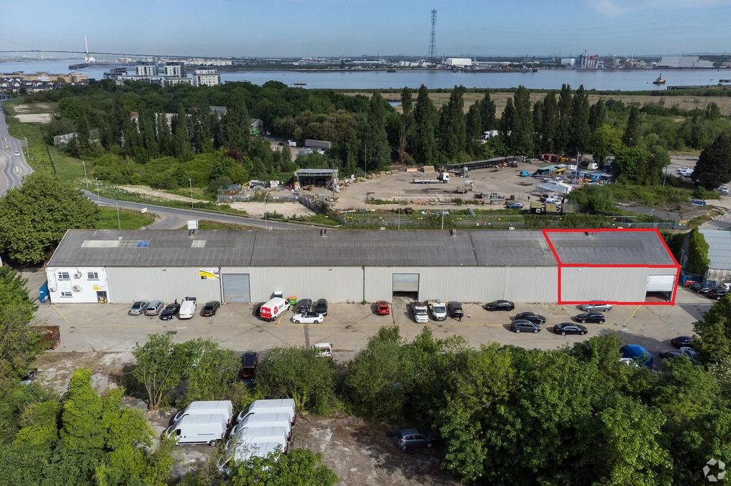 Property photo 1 of 1