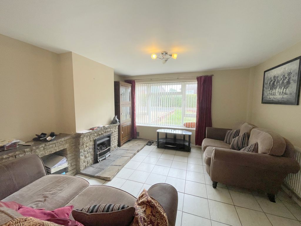Property photo 3 of 19 St Marys Road