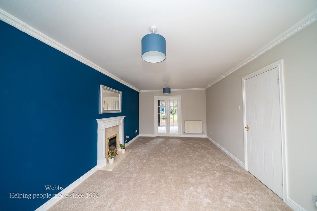 Property photo 3 of 36 Webbs-6.Jpg