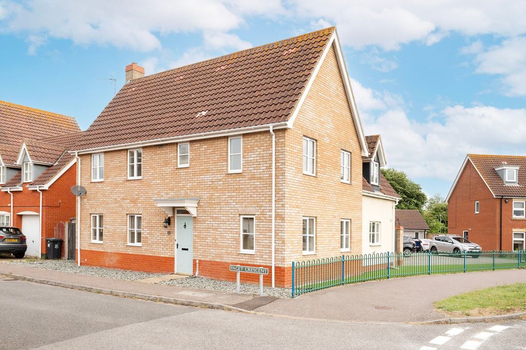 Property photo 1 of 23