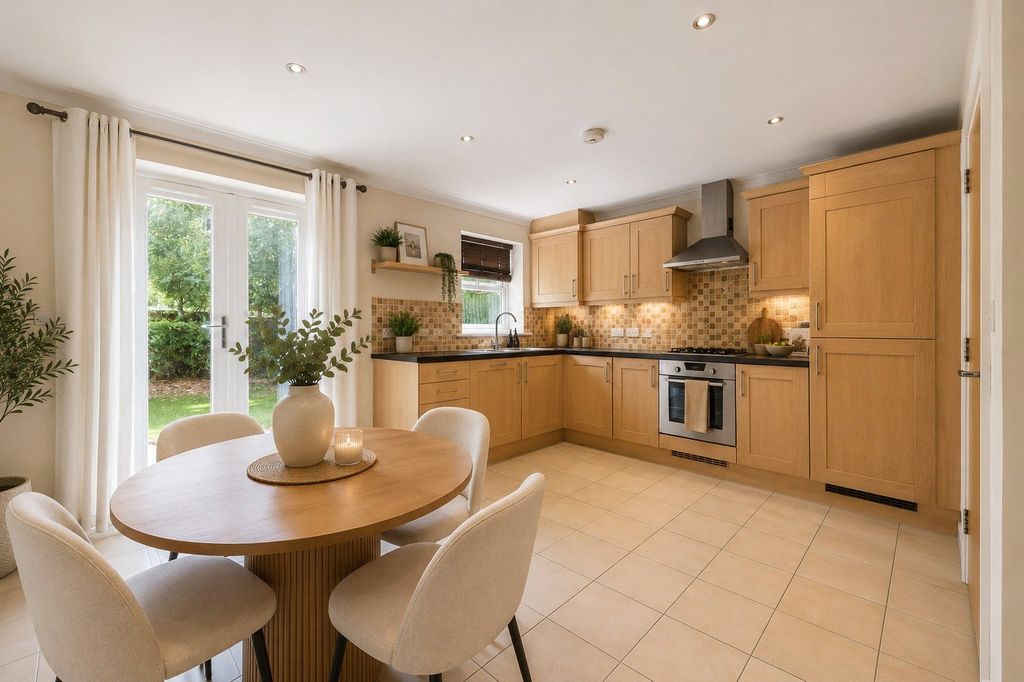 Property photo 2 of 13 2