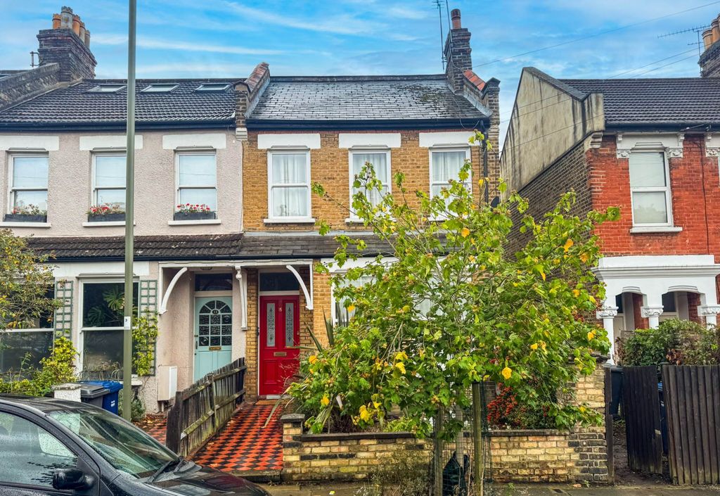 Property photo 2 of 7