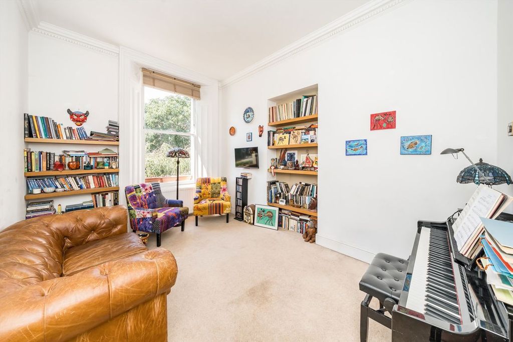 Property photo 2 of 5