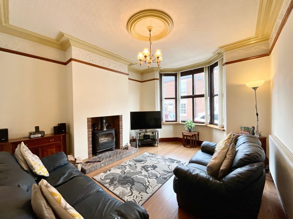 Property photo 3 of 29