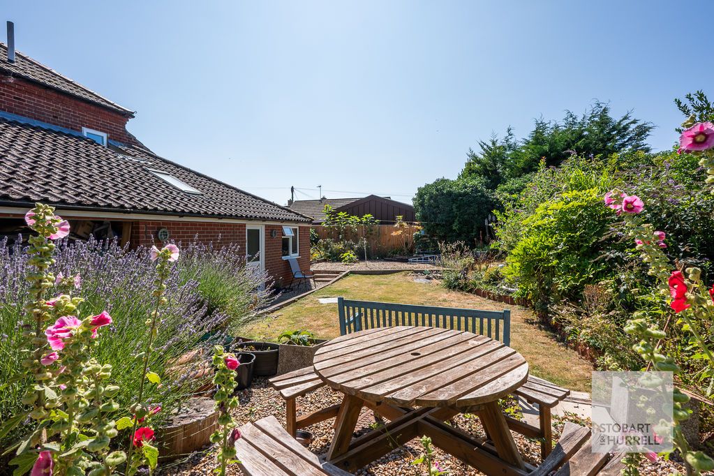 Property photo 2 of 37 Alfresco Dining