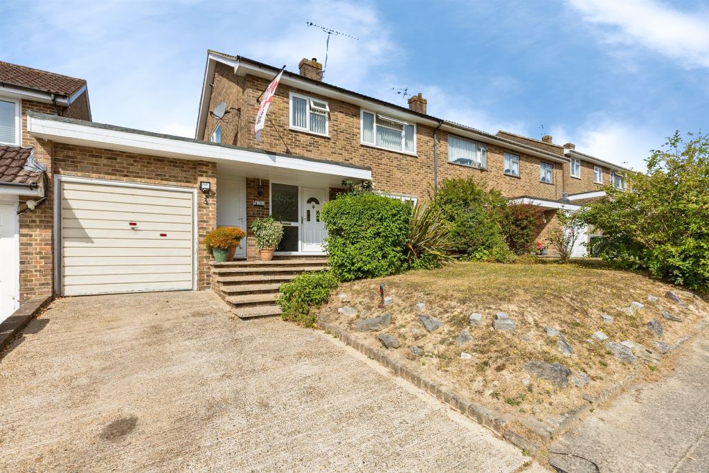 Property photo 1 of 20