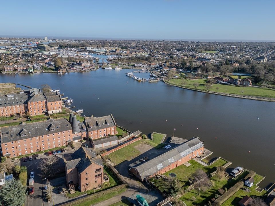 Property photo 2 of 22 Dji_0218