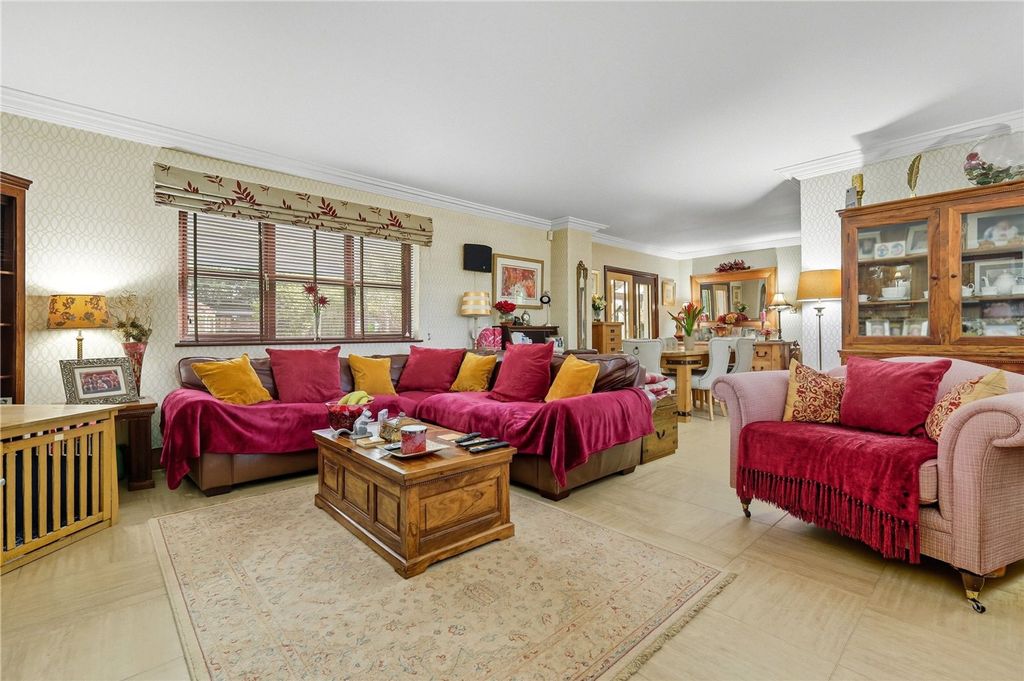 Property photo 2 of 16 Picture No. 08