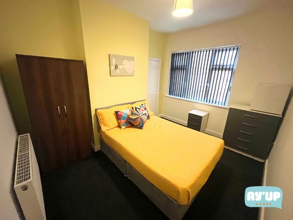 Property photo 1 of 3