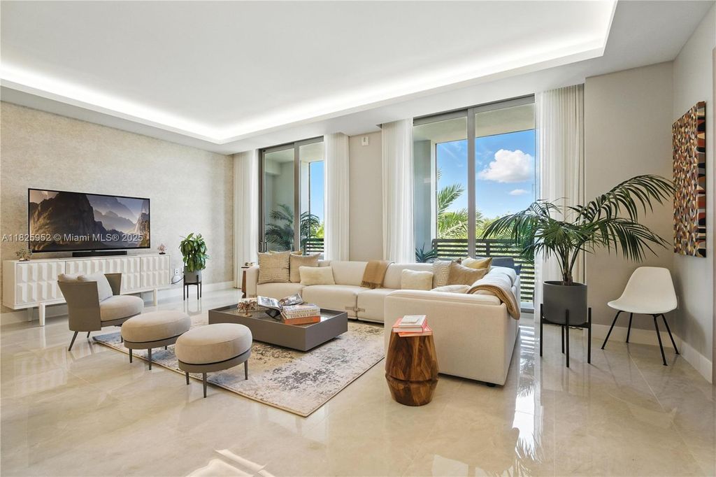 Property photo 3 of 46 <Alttext/>