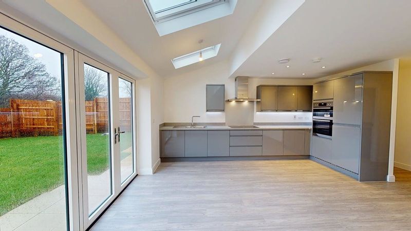 Property photo 2 of 18 Photo 17