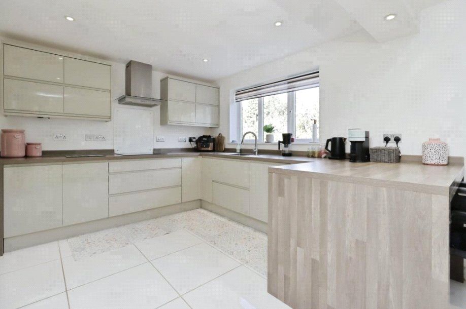 Property photo 3 of 26 Picture No. 04