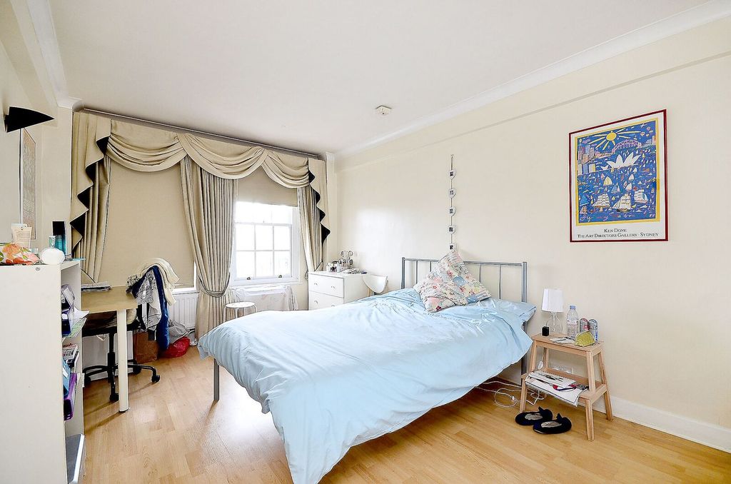 Property photo 3 of 7