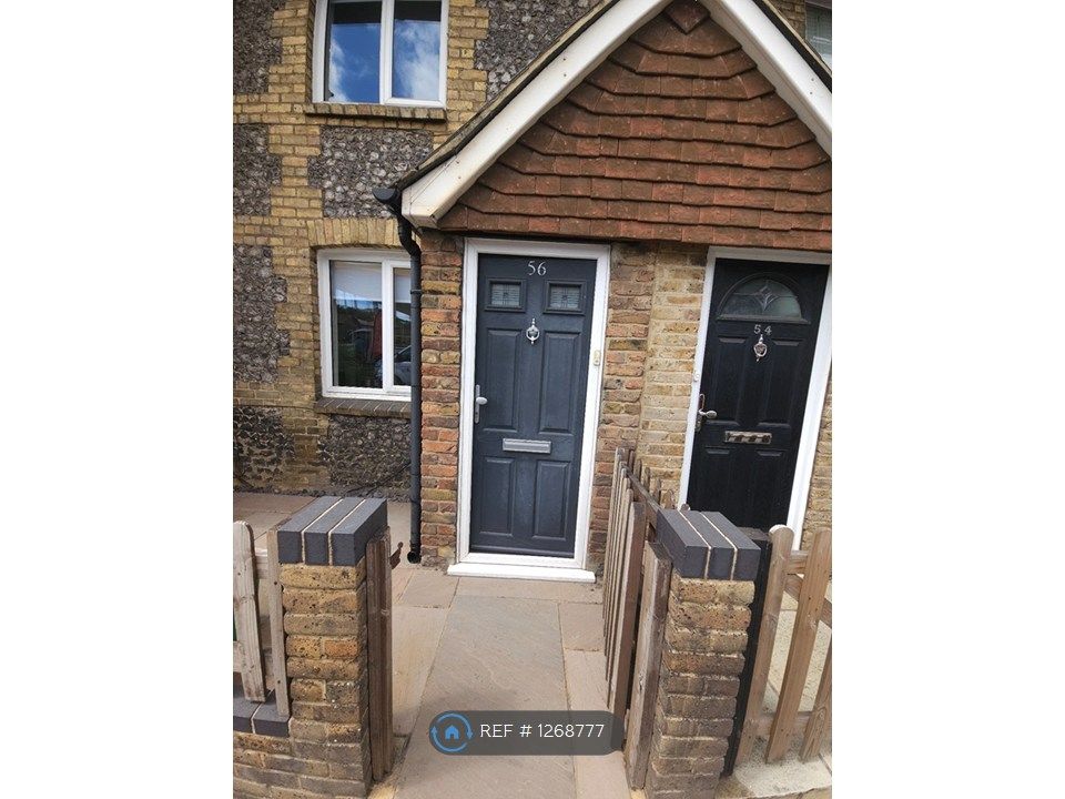 Property photo 2 of 35
