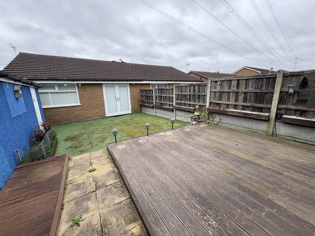 Property photo 2 of 16