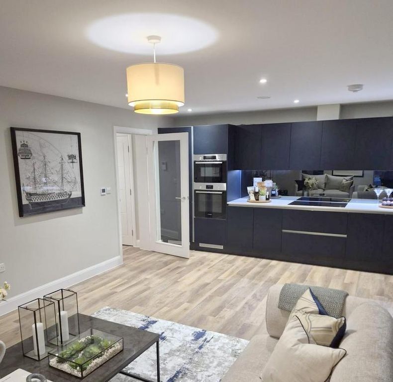 Property photo 3 of 9