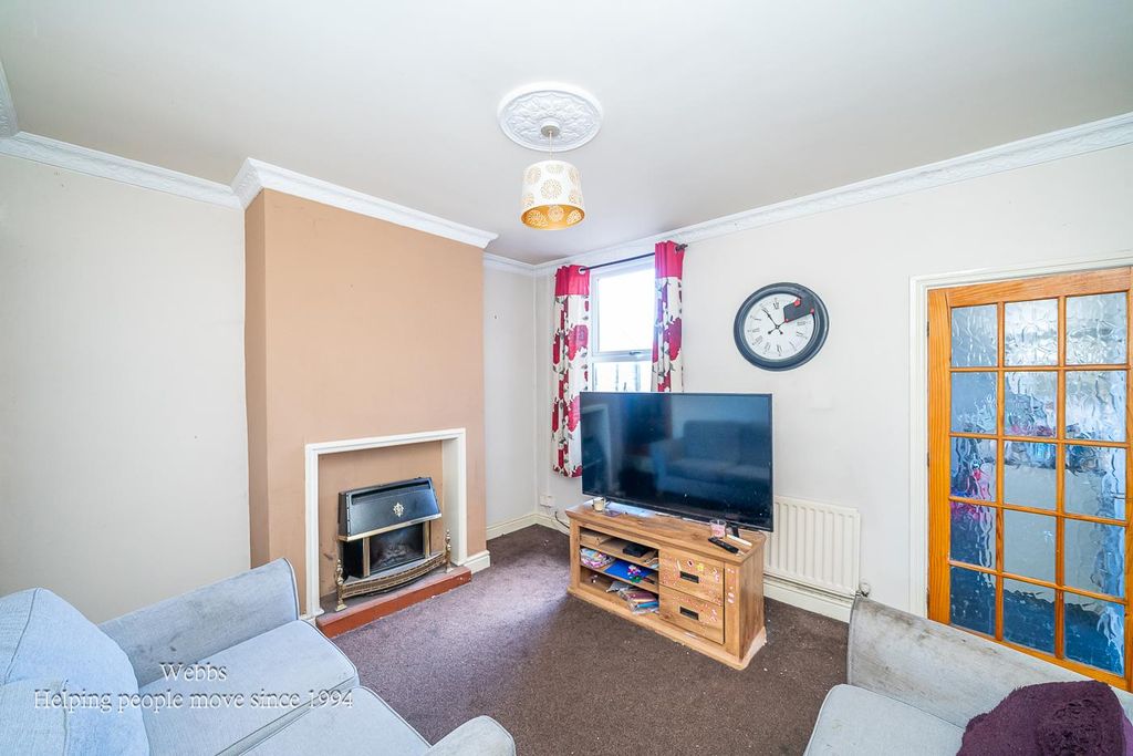Property photo 2 of 24 Webbs-3.Jpg