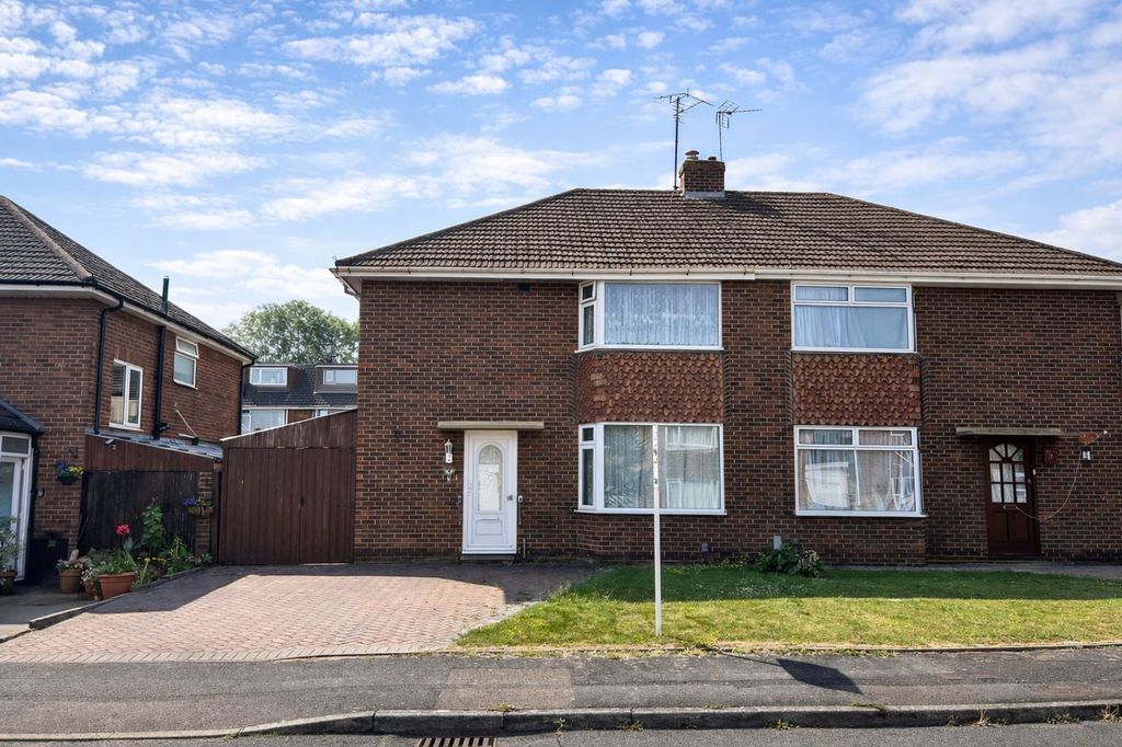 Property photo 1 of 12