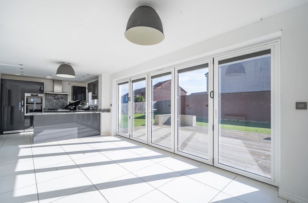 Property photo 2 of 18 1273706 (2).Jpg