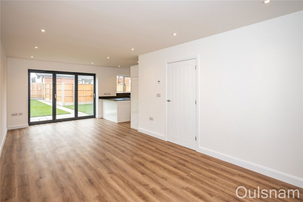 Property photo 2 of 21 Picture No. 07