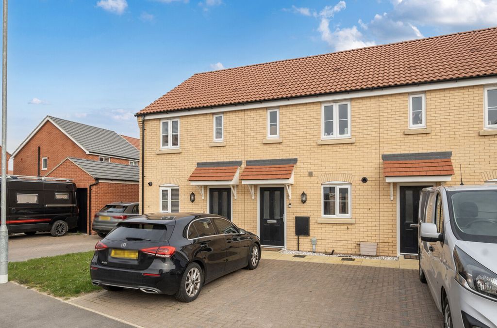 Property photo 1 of 16 1430857-14-69c159...