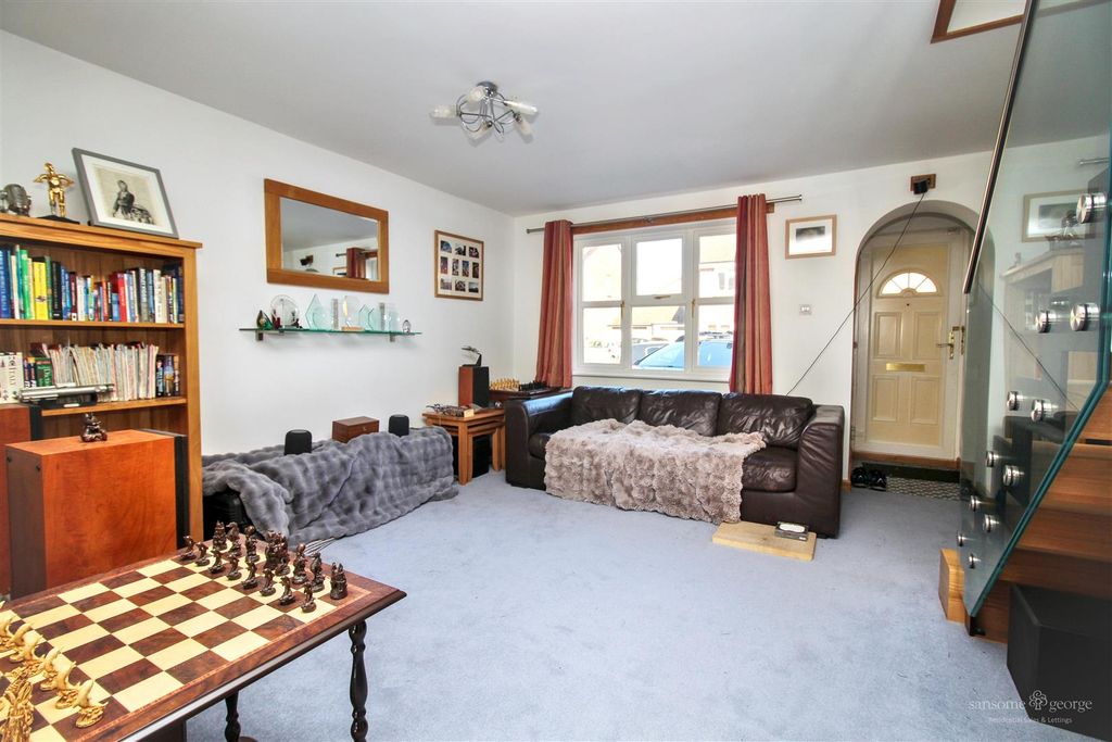 Property photo 3 of 22 Living Room