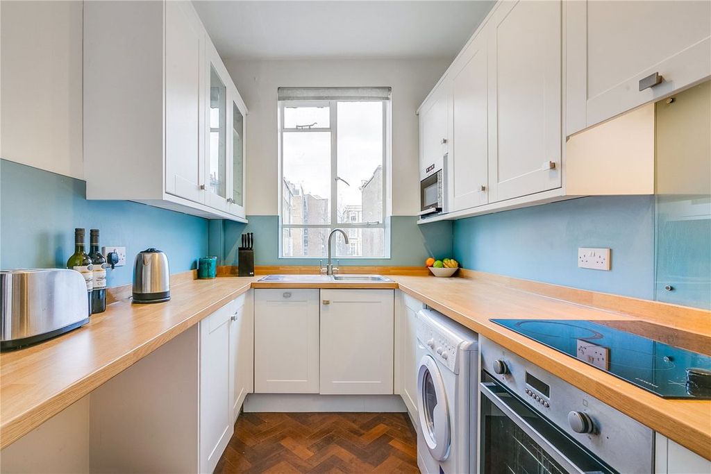 Property photo 3 of 5