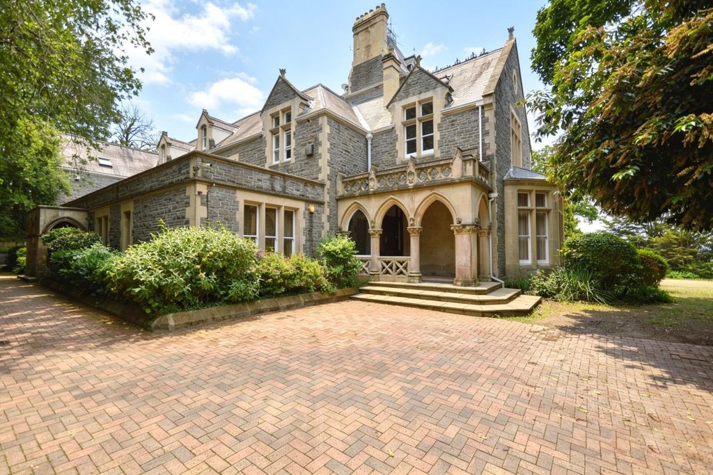 Property photo 1 of 24 Outside