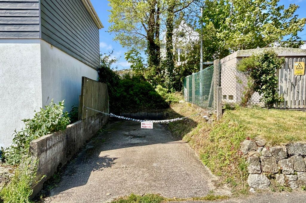 Additional image 16 of 2 bed flat for saleSaracen Way, Penryn TR10