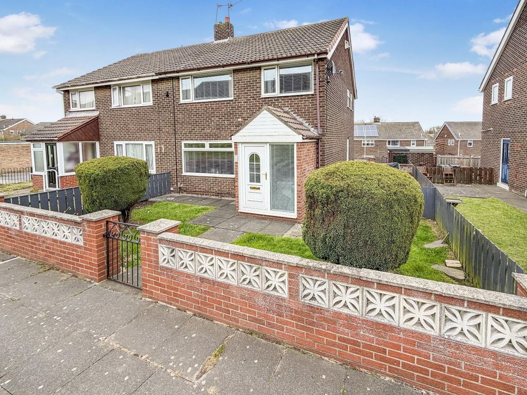 Property photo 1 of 24 Front